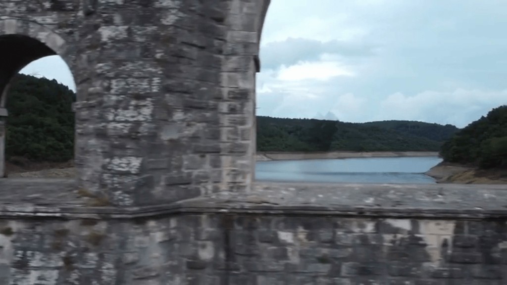 Clean video result after object removal ready to download